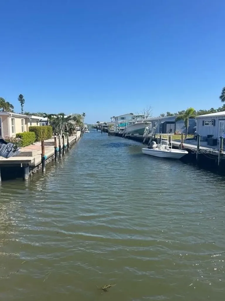766 Saint Judes Drive N Longboat Key FL 34228