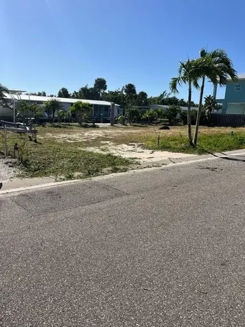 766 Saint Judes Drive N Longboat Key FL 34228