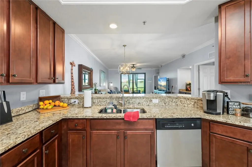 5517 Palmer Circle Bradenton FL 34211