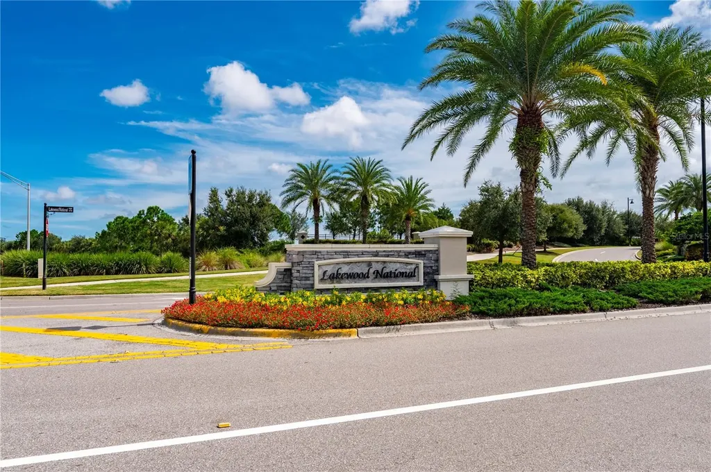 5517 Palmer Circle Bradenton FL 34211