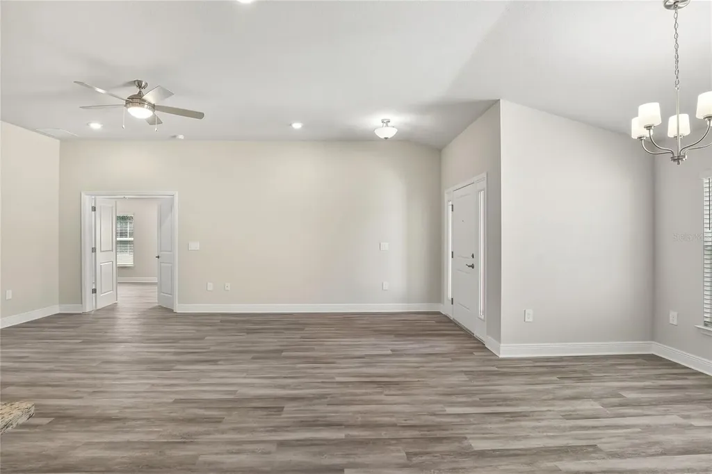 7013 Remington Oaks Loop Lakeland FL 33810