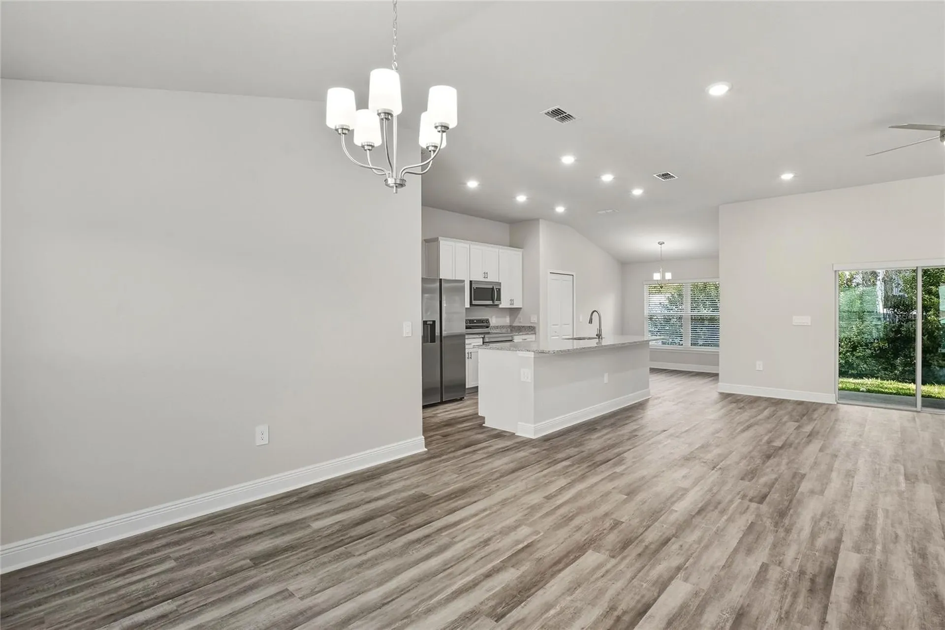 7013 Remington Oaks Loop Lakeland FL 33810