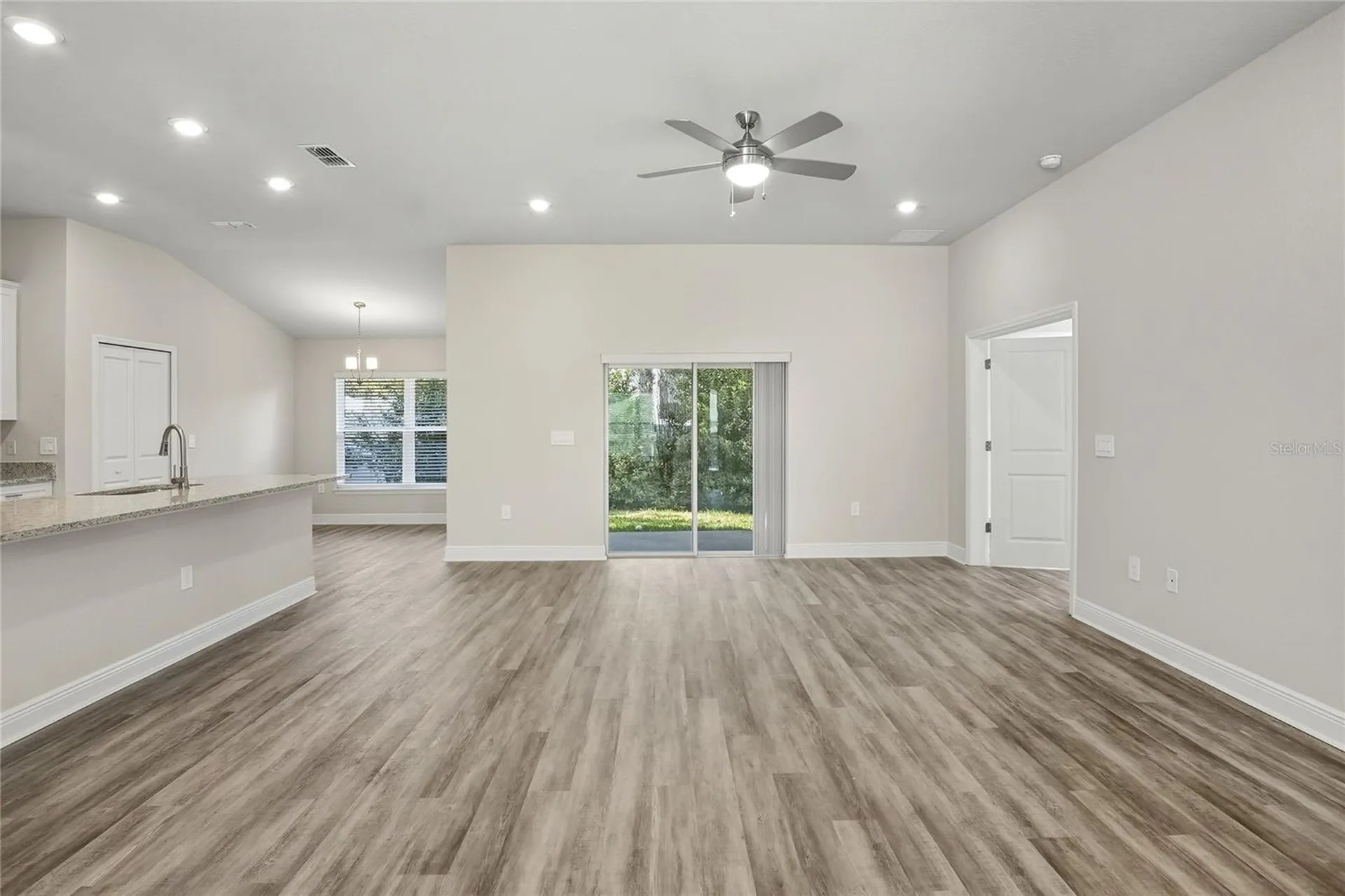 7013 Remington Oaks Loop Lakeland FL 33810