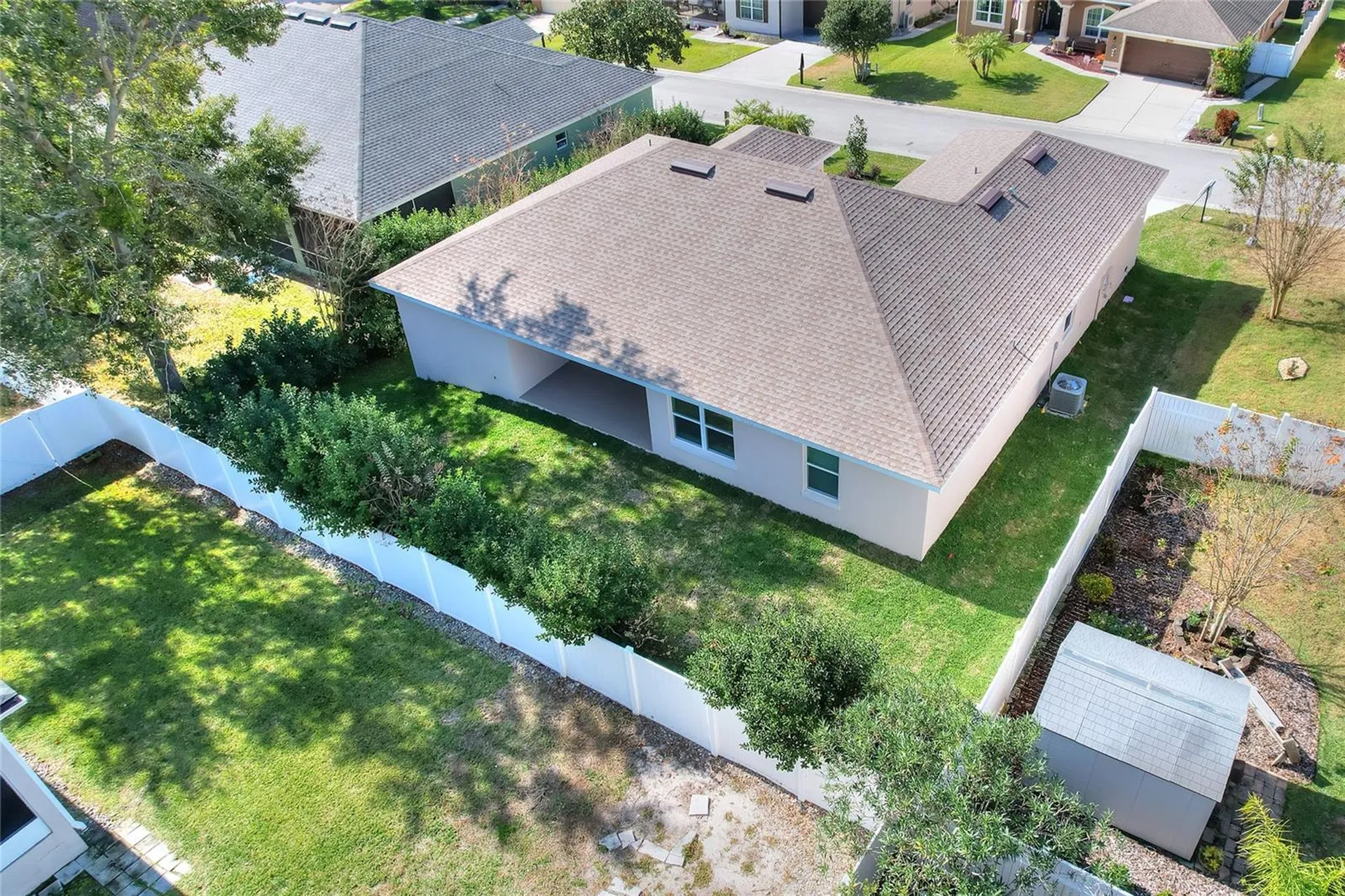 7013 Remington Oaks Loop Lakeland FL 33810