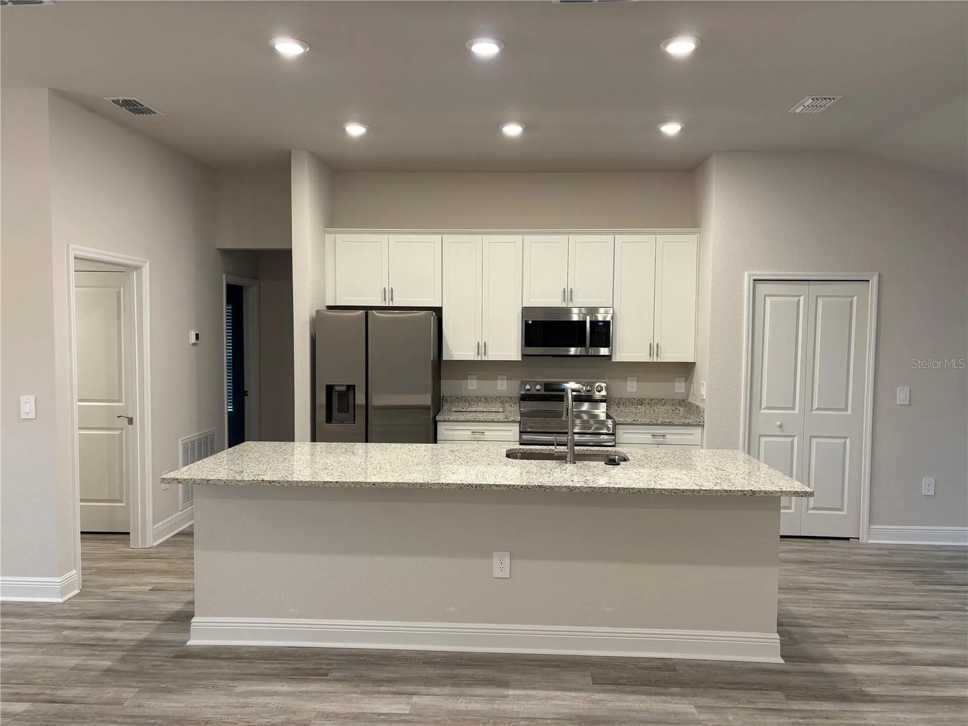 7013 Remington Oaks Loop Lakeland FL 33810