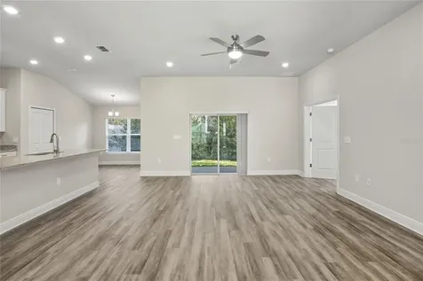 7013 Remington Oaks Loop Lakeland FL 33810