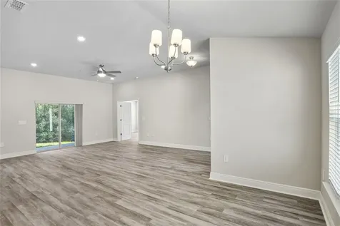 7013 Remington Oaks Loop Lakeland FL 33810