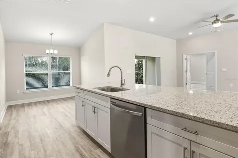 7013 Remington Oaks Loop Lakeland FL 33810