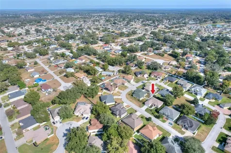 7013 Remington Oaks Loop Lakeland FL 33810