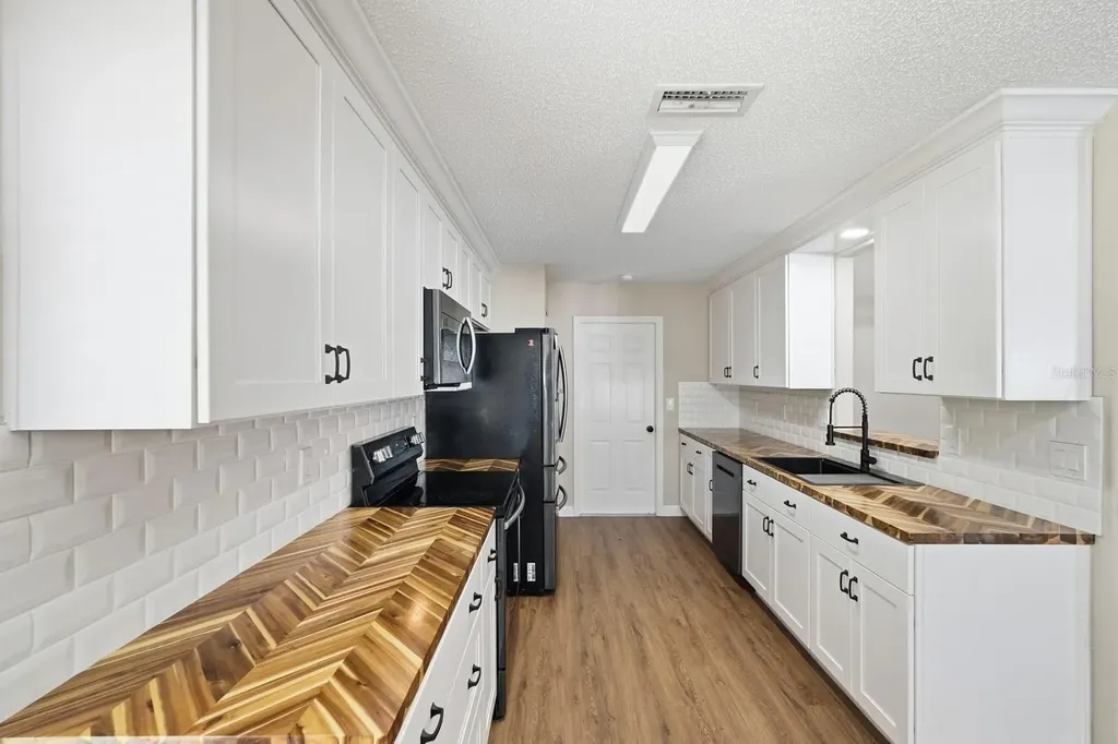 36 Kankakee Trail Palm Coast FL 32164