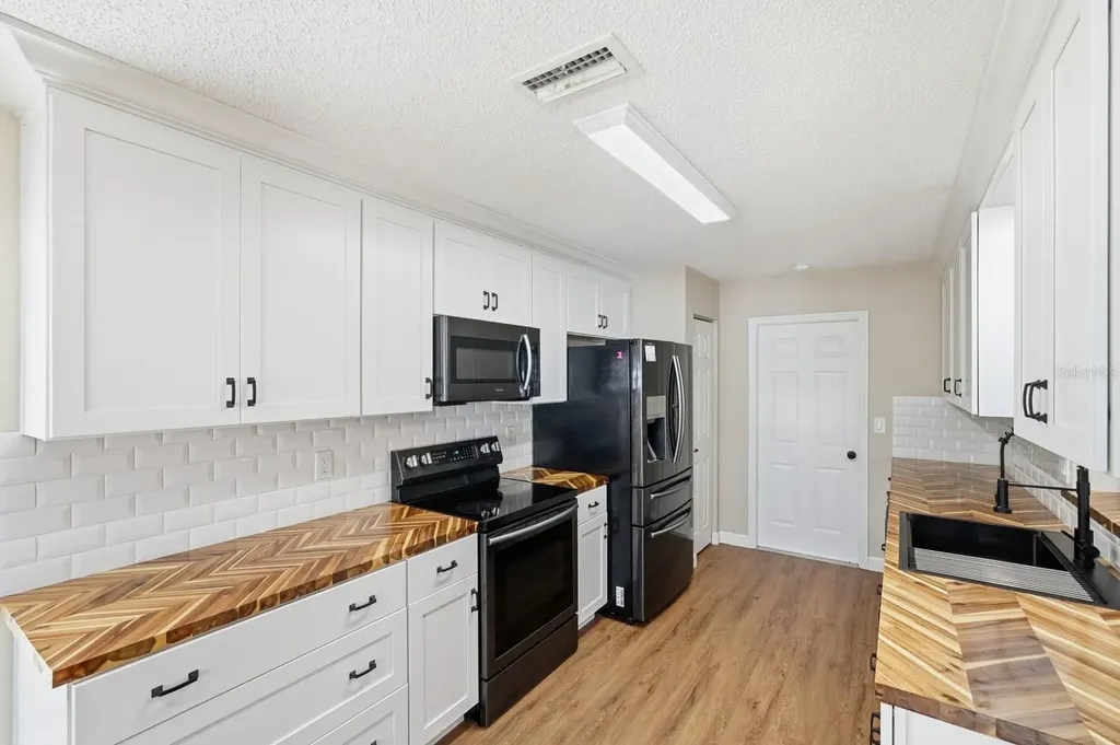 36 Kankakee Trail Palm Coast FL 32164