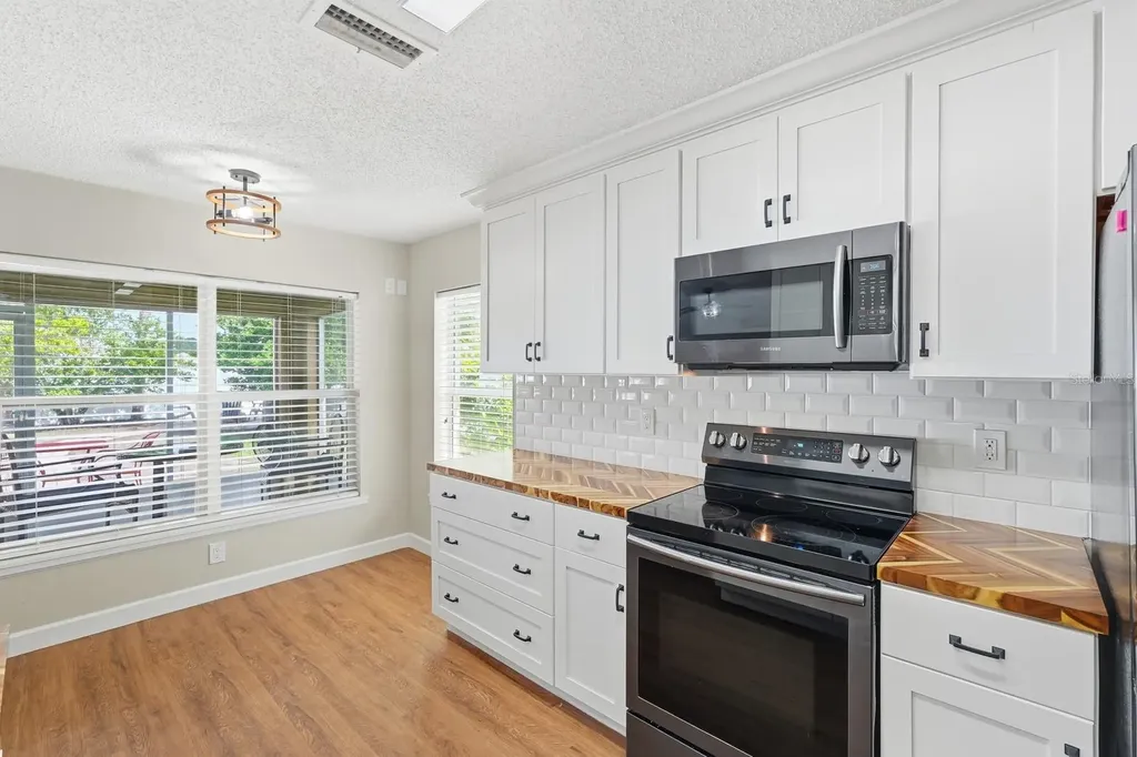 36 Kankakee Trail Palm Coast FL 32164