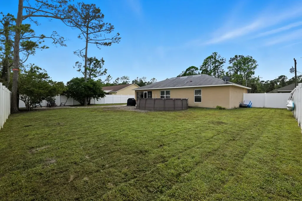36 Kankakee Trail Palm Coast FL 32164