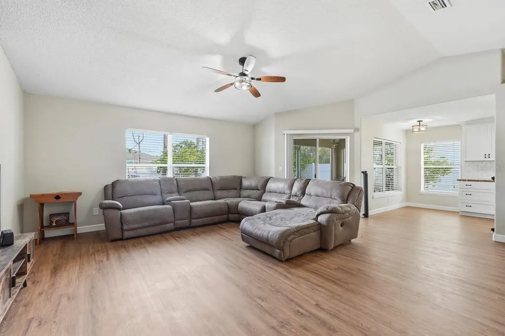 36 Kankakee Trail Palm Coast FL 32164