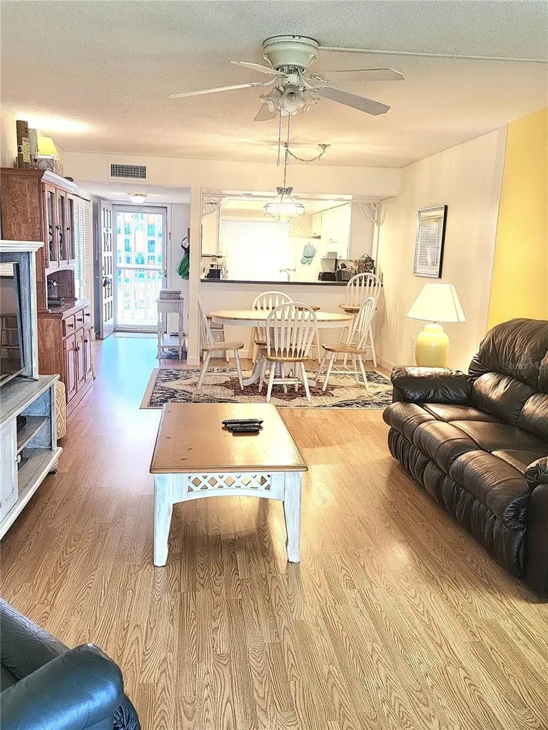 105 Island Way Clearwater Beach FL 33767