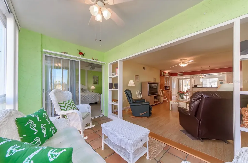 105 Island Way Clearwater Beach FL 33767