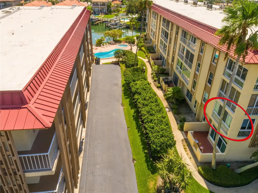 105 Island Way Clearwater Beach FL 33767