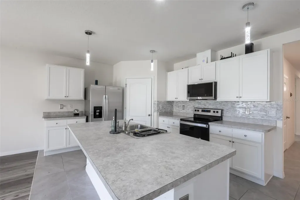 1002 Cannock Drive Kissimmee FL 34758