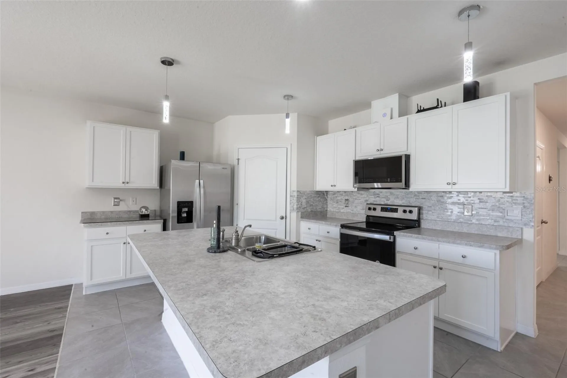 1002 Cannock Drive Kissimmee FL 34758