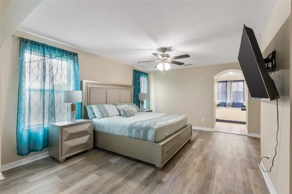 2729 Barclay Lane Kissimmee FL 34743
