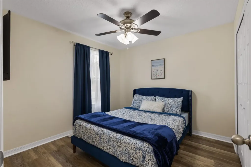 2729 Barclay Lane Kissimmee FL 34743