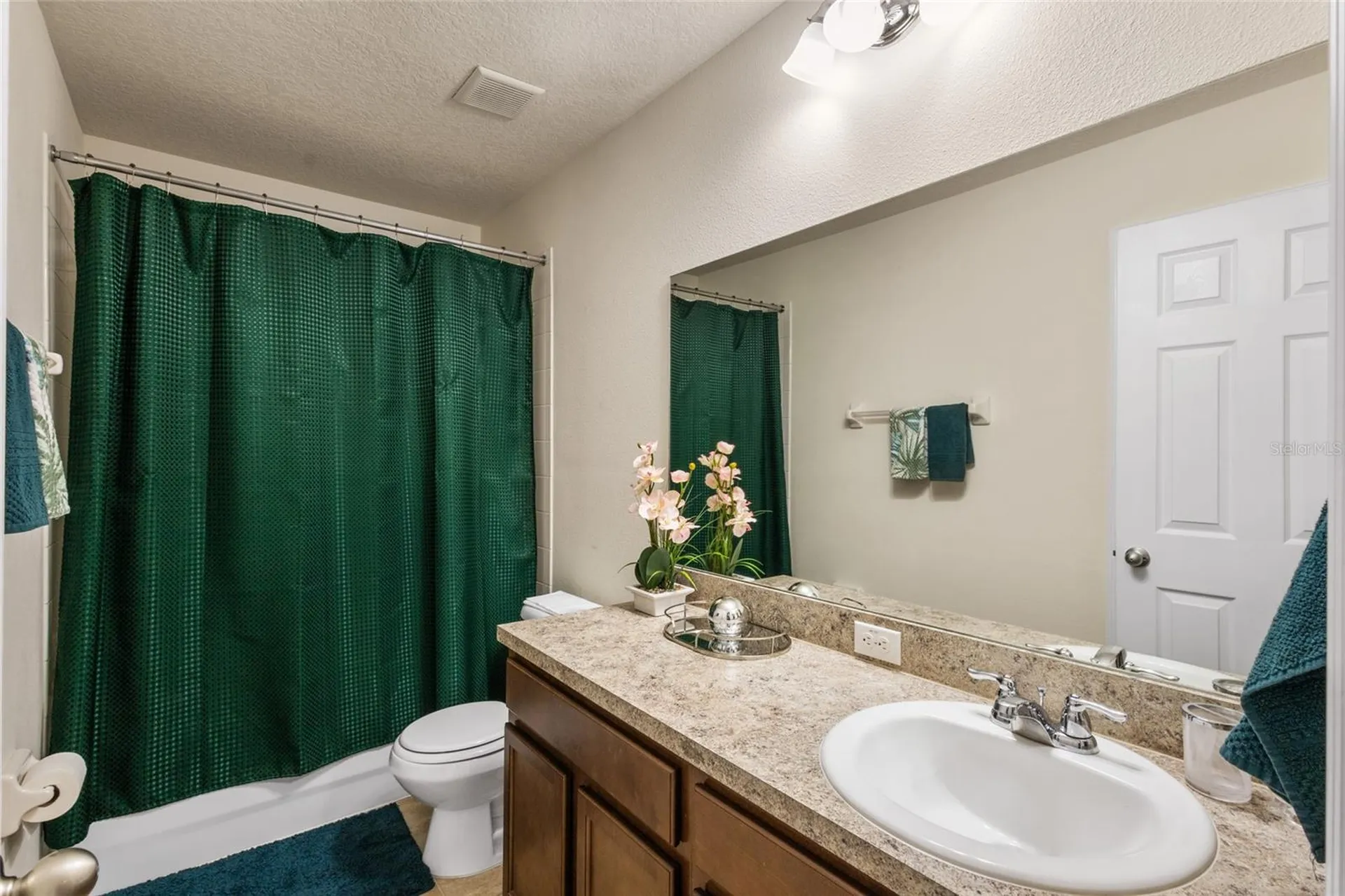 2729 Barclay Lane Kissimmee FL 34743