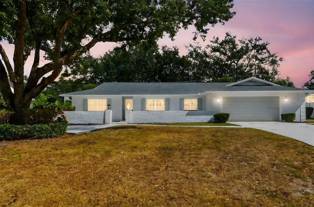 513 Rollingview Drive Temple Terrace FL 33617