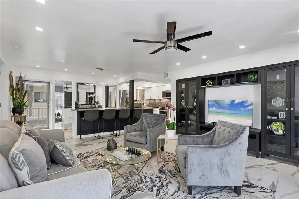 1714 69th Avenue W Bradenton FL 34207