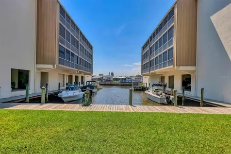 1714 69th Avenue W Bradenton FL 34207