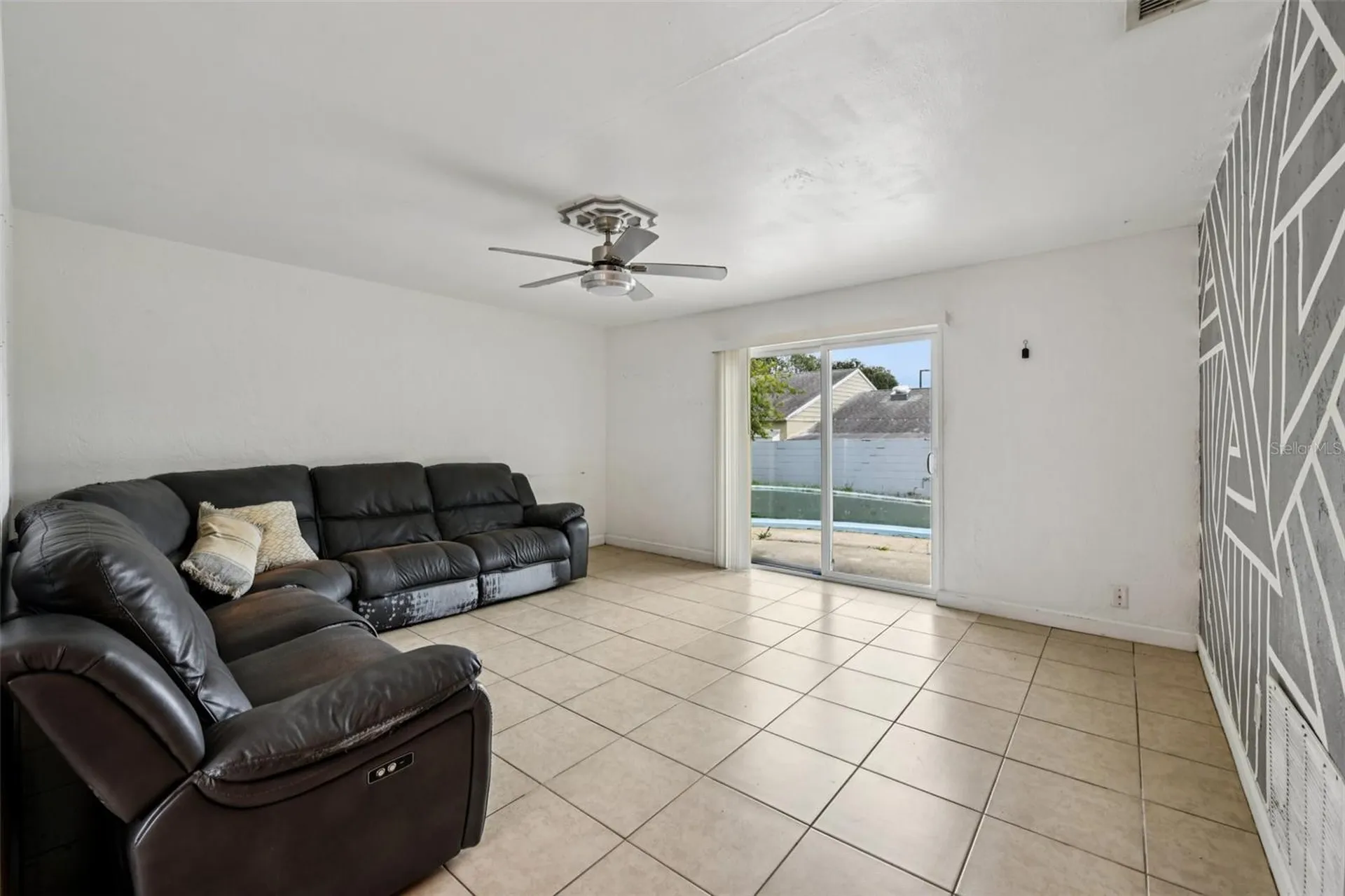 911 Shady Park Terrace Daytona Beach FL 32117