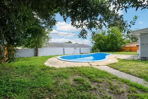 911 Shady Park Terrace Daytona Beach FL 32117