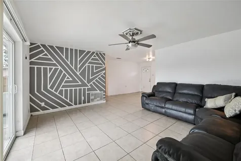 911 Shady Park Terrace Daytona Beach FL 32117