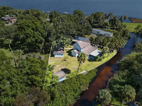 5268 Valencia Street Lake Wales FL 33898