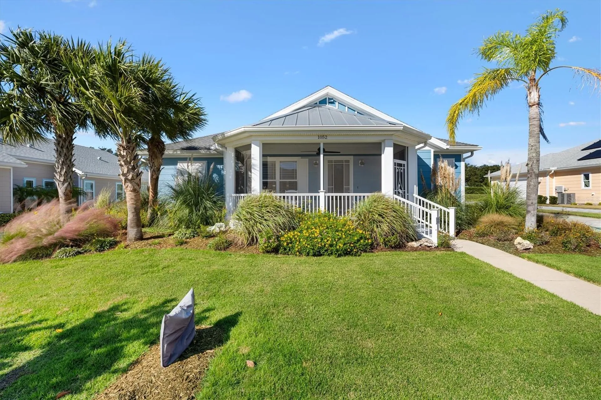 1052 Sugar Loaf Key Loop Lady Lake FL 32159