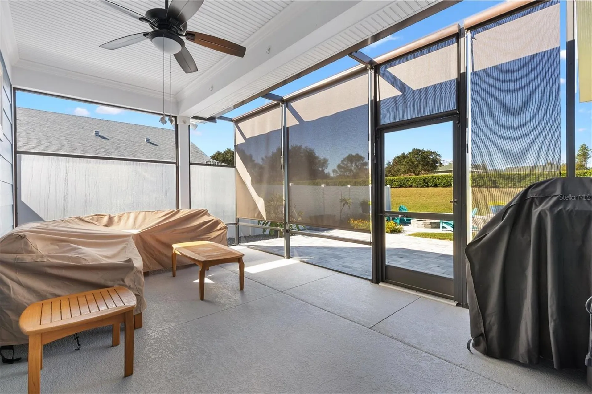 1052 Sugar Loaf Key Loop Lady Lake FL 32159