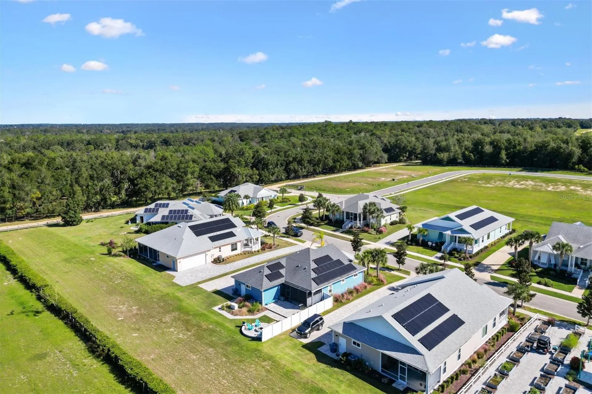 1052 Sugar Loaf Key Loop Lady Lake FL 32159