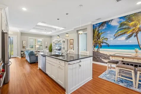 1052 Sugar Loaf Key Loop Lady Lake FL 32159