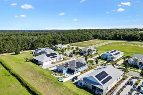 1052 Sugar Loaf Key Loop Lady Lake FL 32159