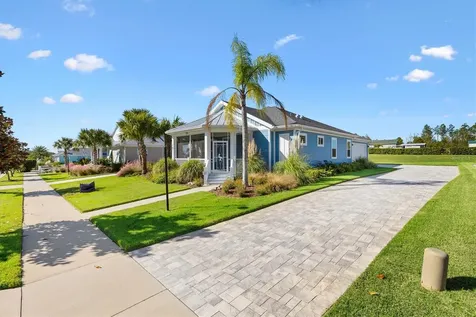 1052 Sugar Loaf Key Loop Lady Lake FL 32159