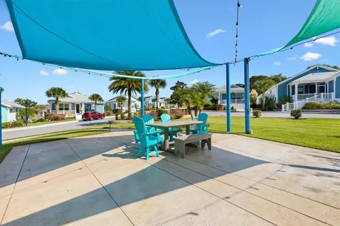 1052 Sugar Loaf Key Loop Lady Lake FL 32159