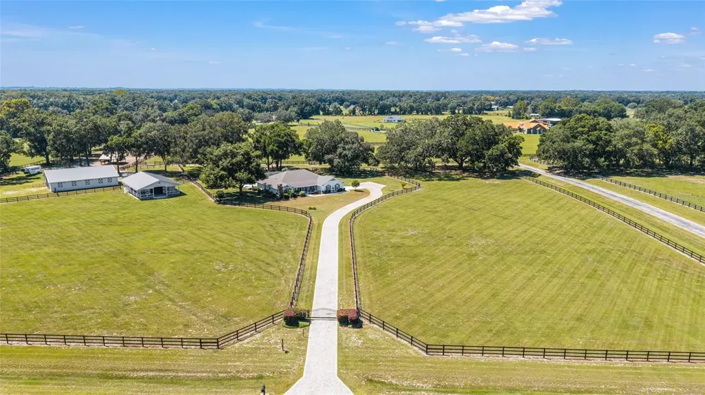 16050 NW 10th Circle Citra FL 32113