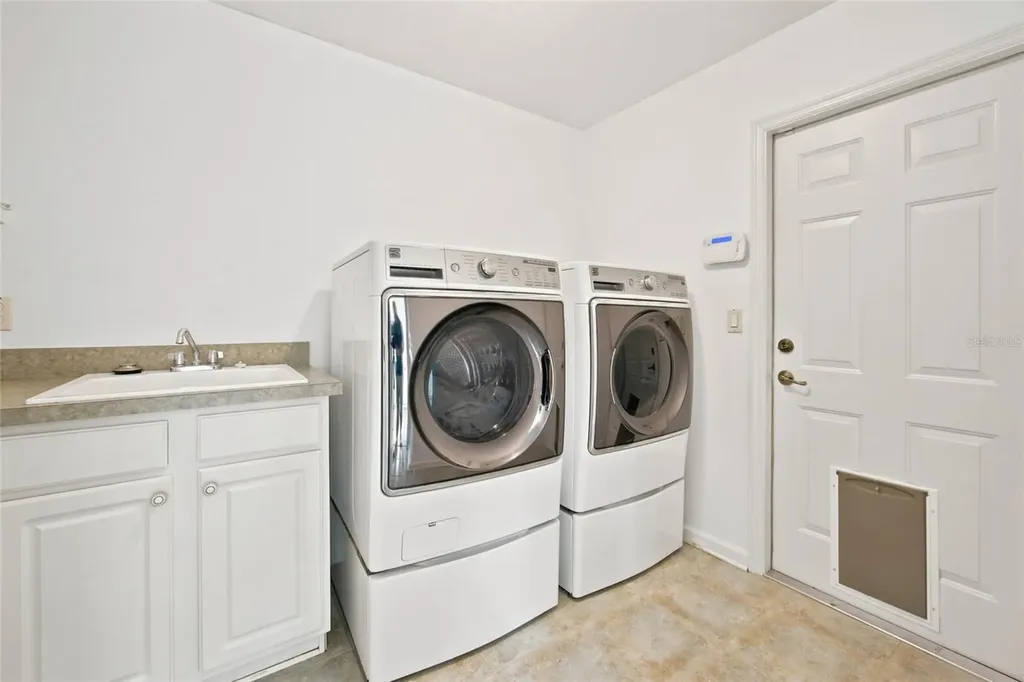 16050 NW 10th Circle Citra FL 32113
