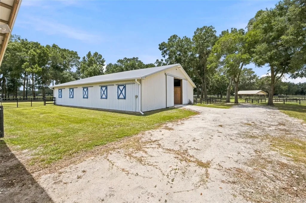 16050 NW 10th Circle Citra FL 32113
