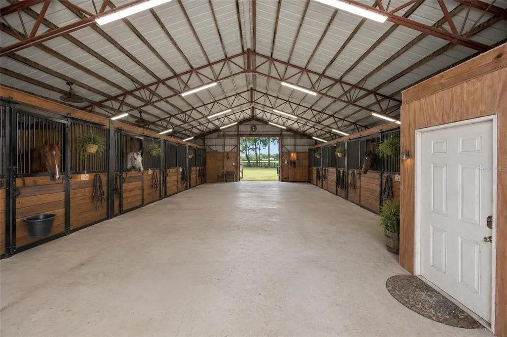 16050 NW 10th Circle Citra FL 32113