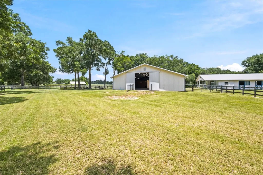 16050 NW 10th Circle Citra FL 32113