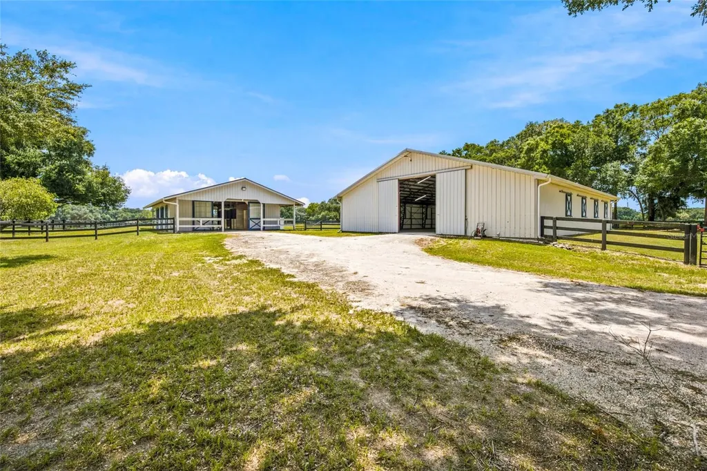 16050 NW 10th Circle Citra FL 32113