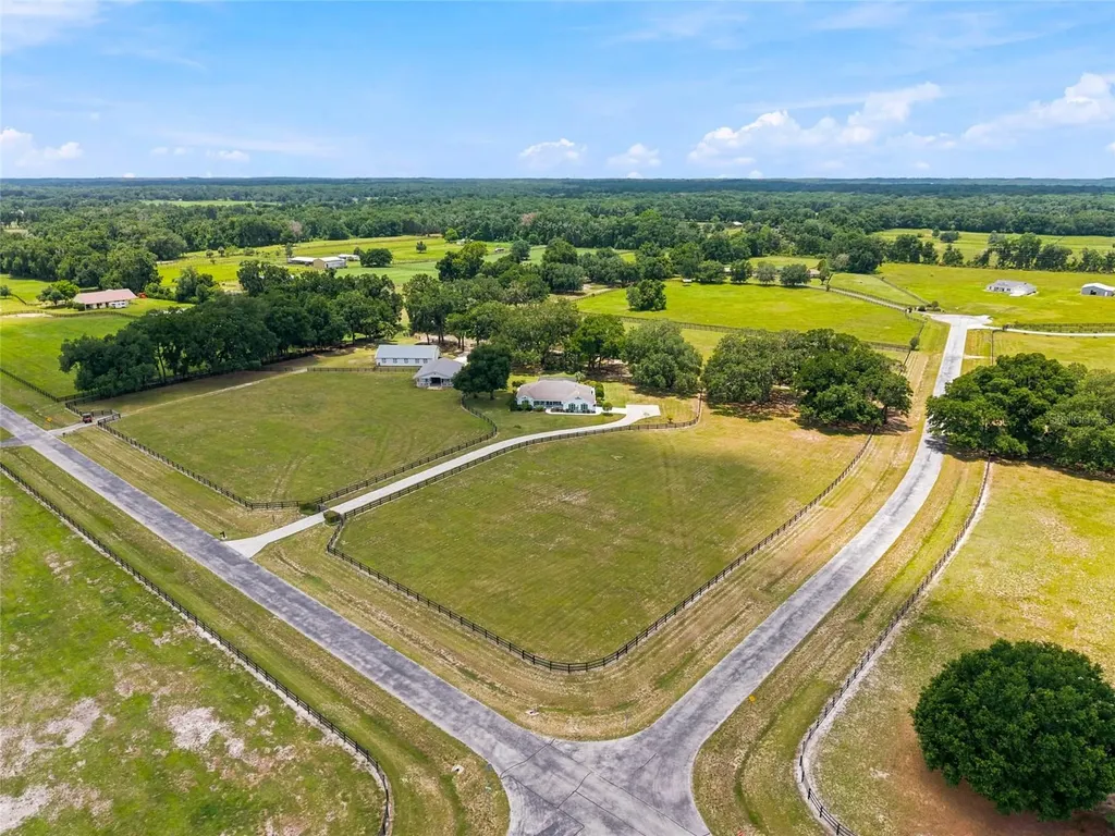 16050 NW 10th Circle Citra FL 32113