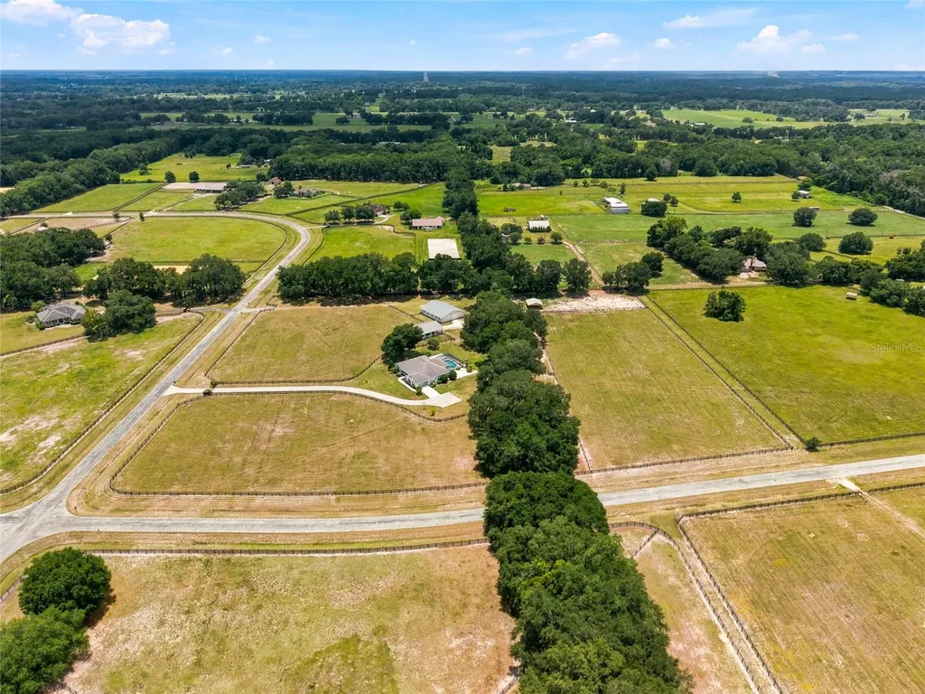 16050 NW 10th Circle Citra FL 32113