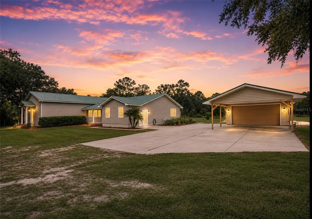 3963 Mammoth Grove Road Lake Wales FL 33898