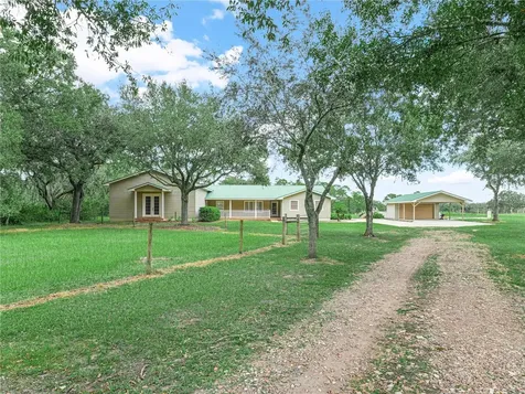 3963 Mammoth Grove Road Lake Wales FL 33898